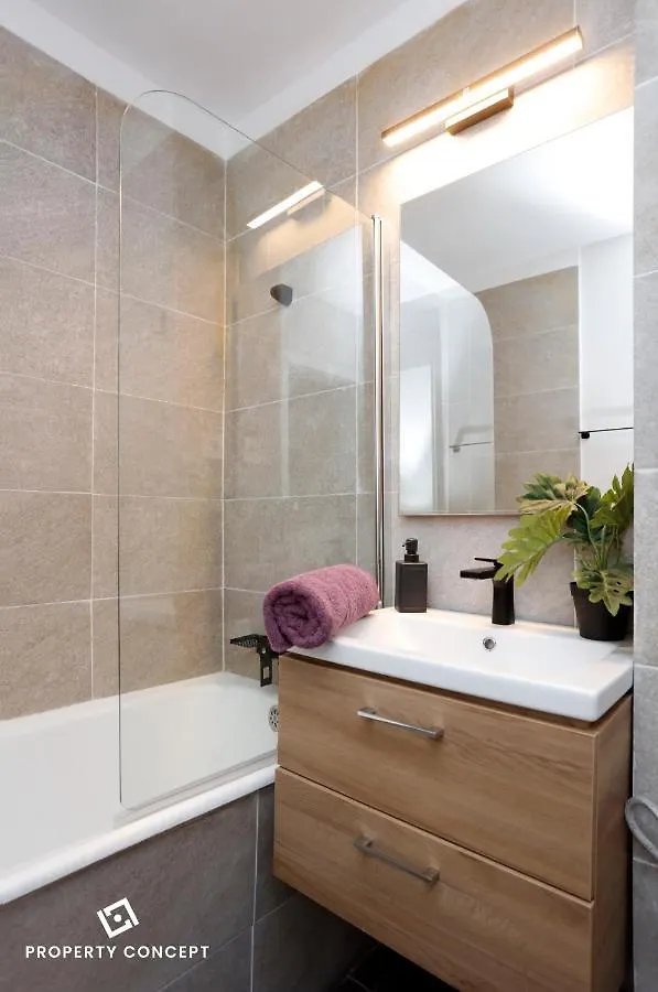 Brand New Lovely Studio Near Metro Station Bukurešť